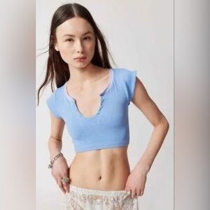 Urban Outfitters Going for Gold Top, size XS/S